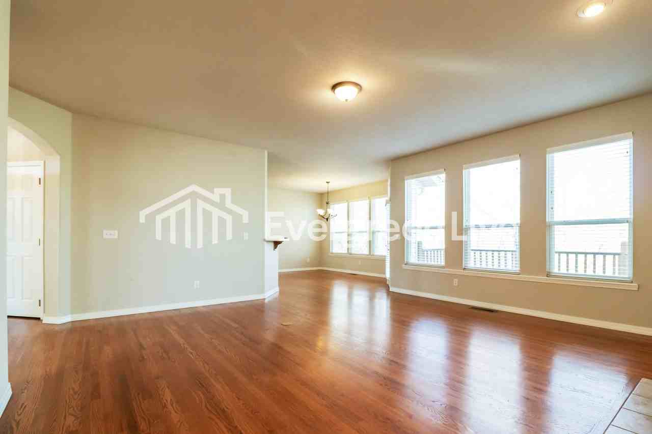 3 Aylesford Ln - Photo 5 of 15