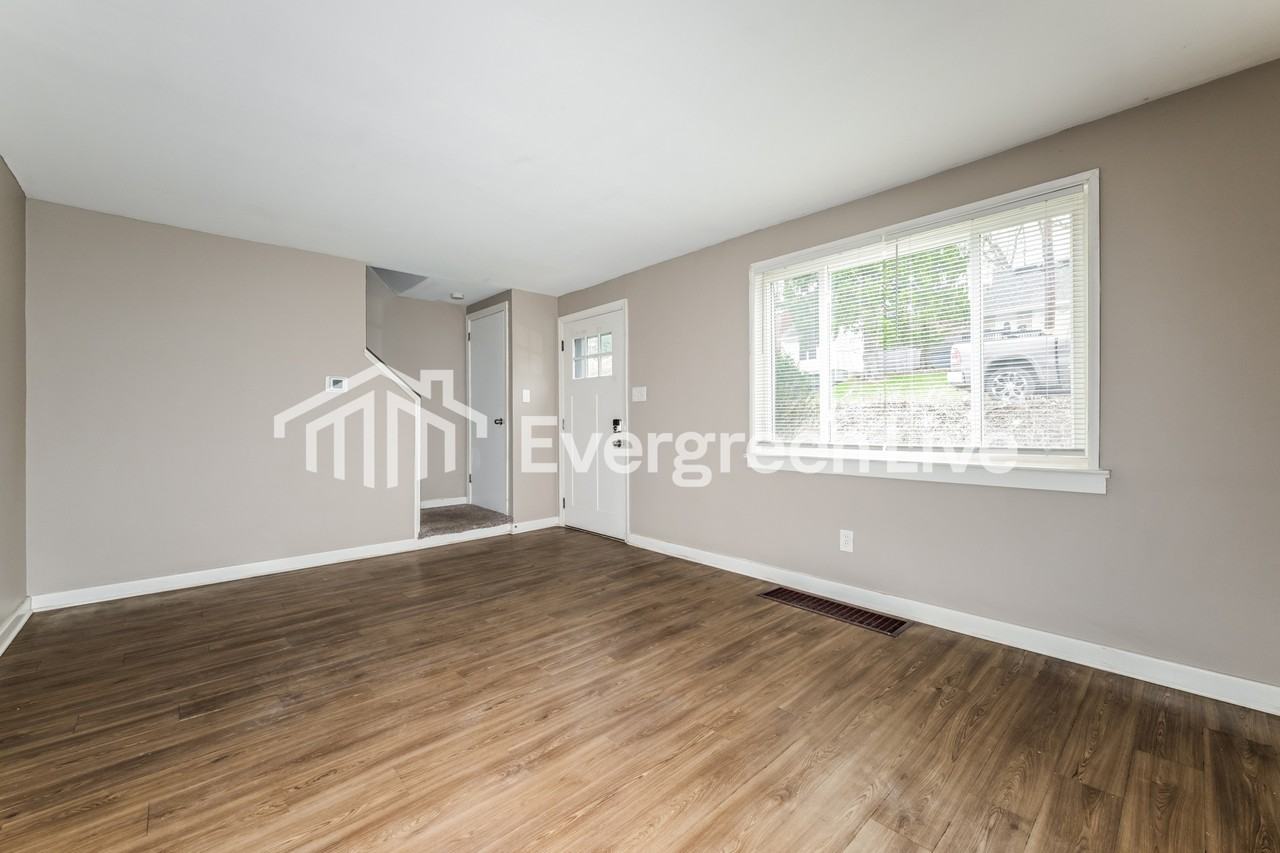 700 Beulah Rd - Photo 4 of 15
