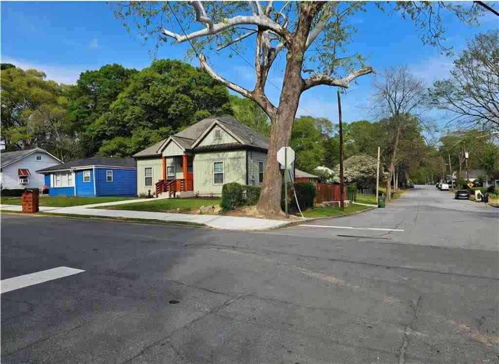 198 Wellington St Sw - Photo 2 of 29