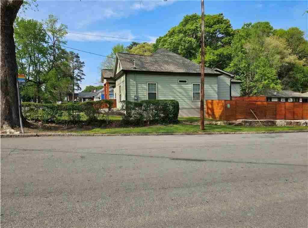 198 Wellington St Sw - Photo 5 of 29