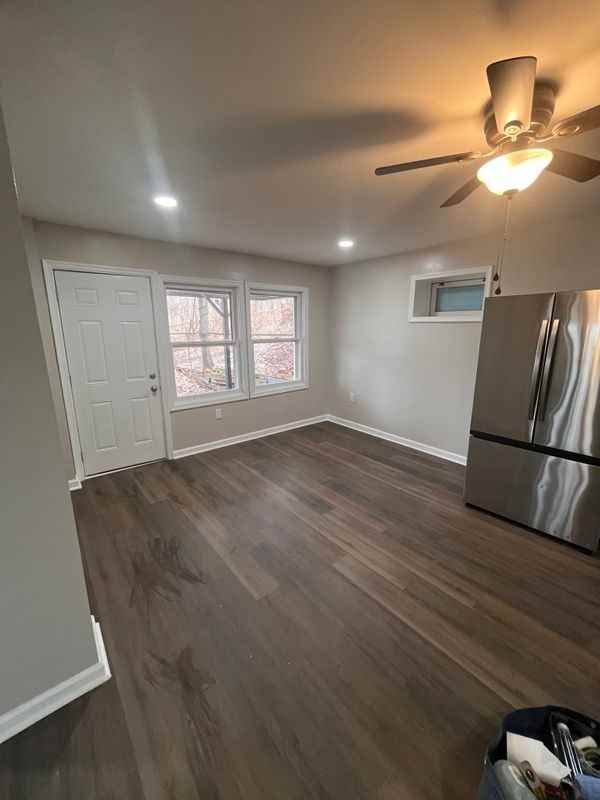 502 Windsong Rd - Photo 2 of 20