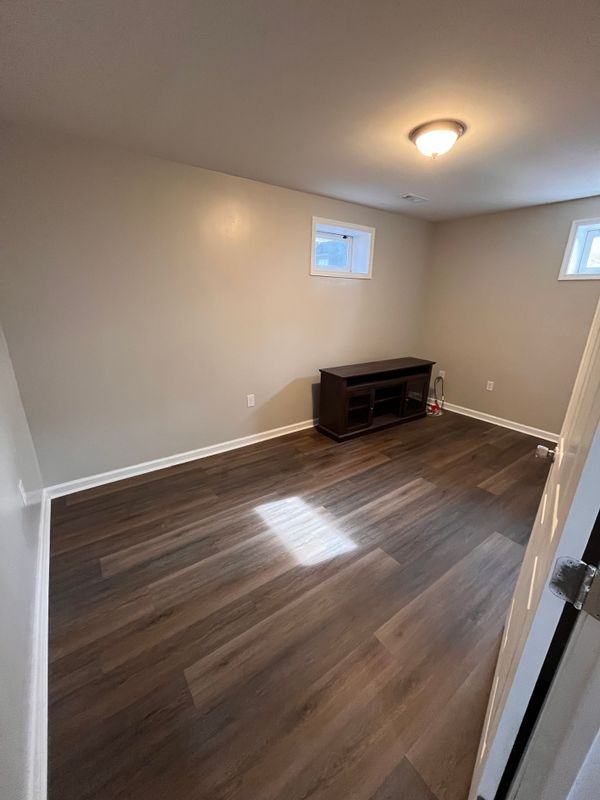 502 Windsong Rd - Photo 6 of 20