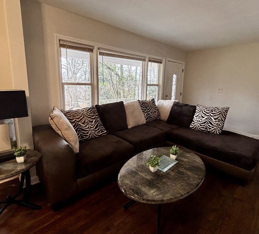 269 Florida Ave Sw - Photo 2 of 3