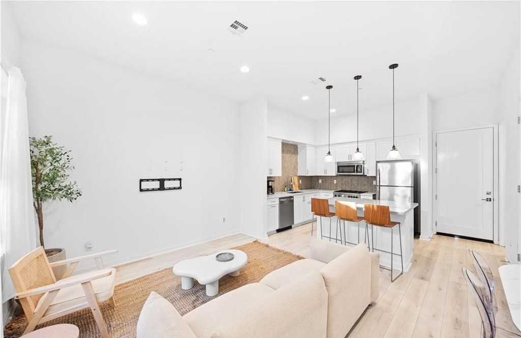 856 Francesca Dr - Photo 7 of 24