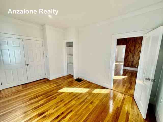 14 Stanford Ter #2 - Photo 5 of 30