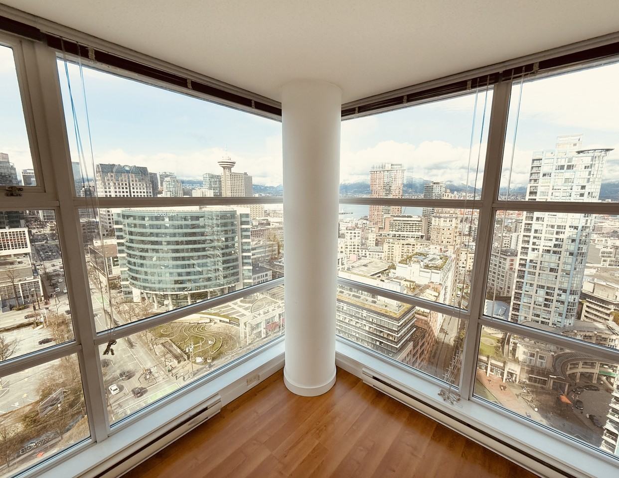 602 Citadel Parade #2706 - Photo 4 of 24