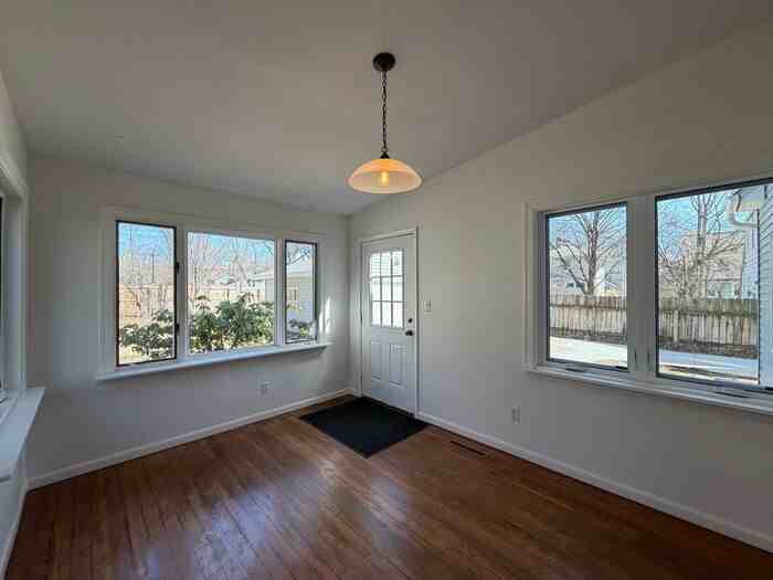 618 Brookland Park Dr - Photo 3 of 29