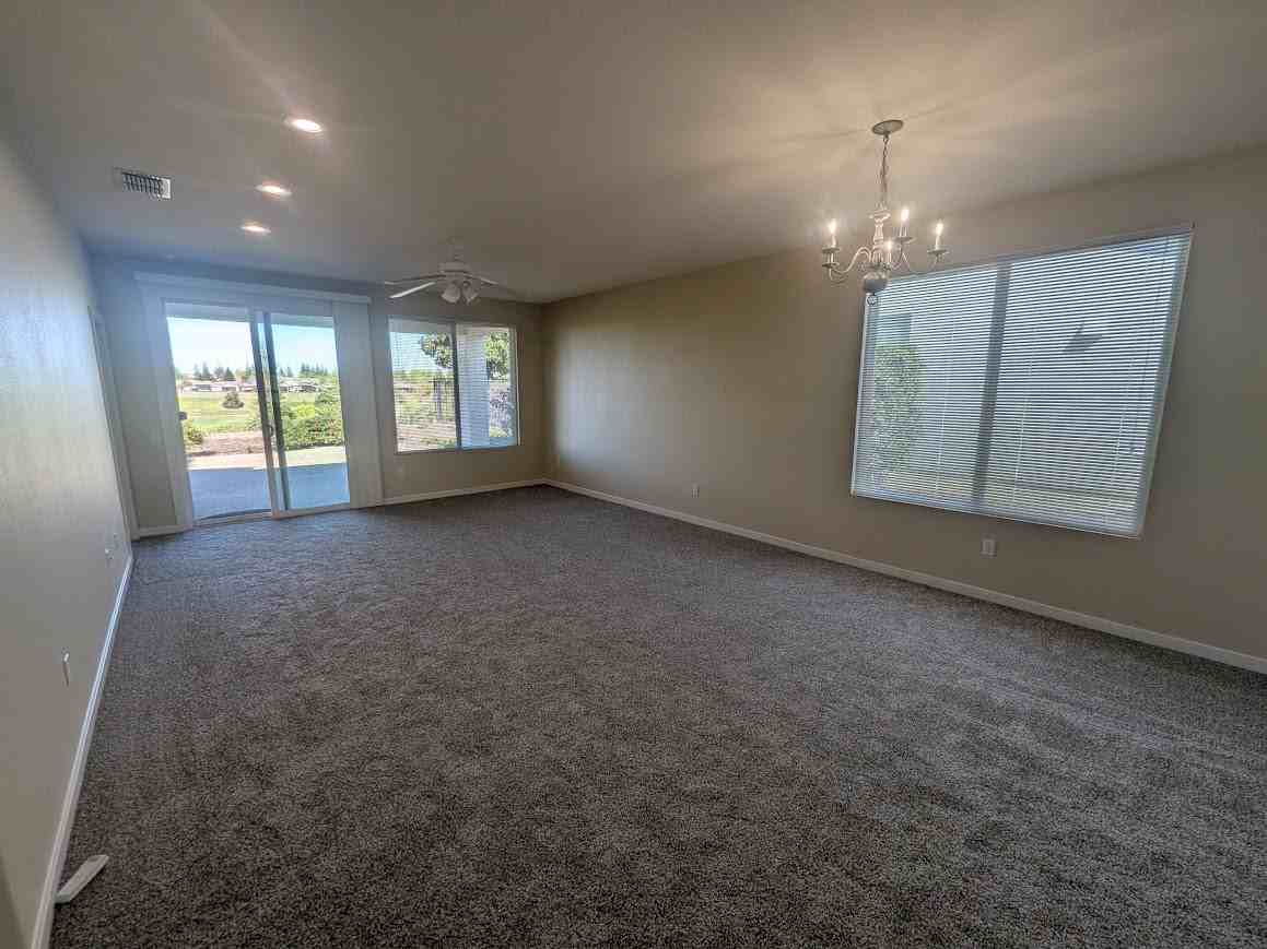 2648 Eagles Peak Ln #NA - Photo 3 of 11