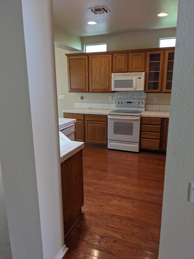 2490 Fountain Hill Loop #NA - Photo 3 of 10