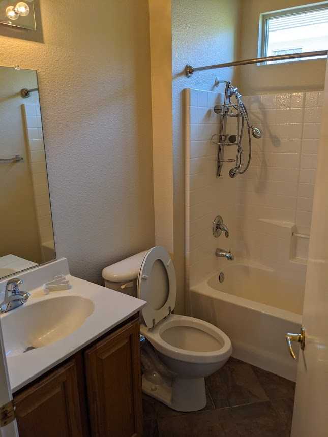 2490 Fountain Hill Loop #NA - Photo 6 of 10