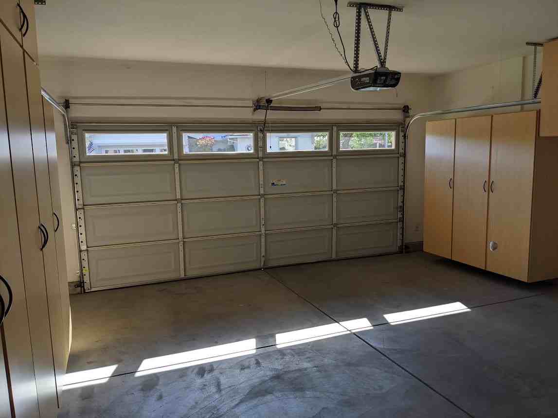 1046 Overland Ln #NA - Photo 7 of 8