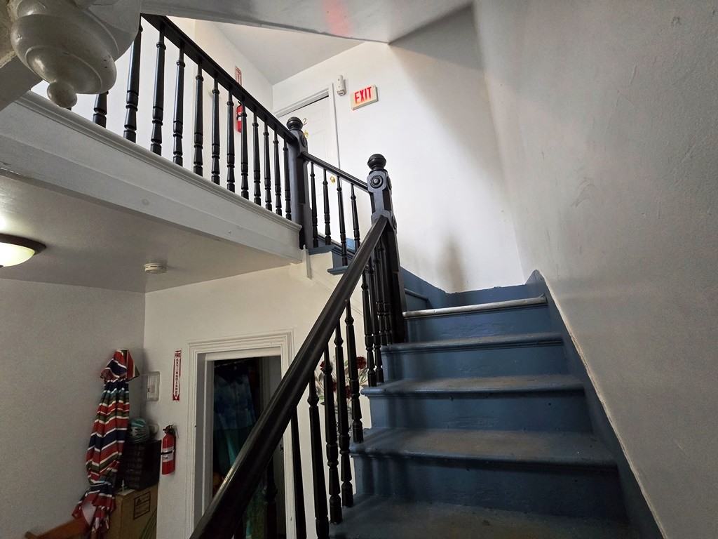 284 S Main St #2 - Photo 3 of 22