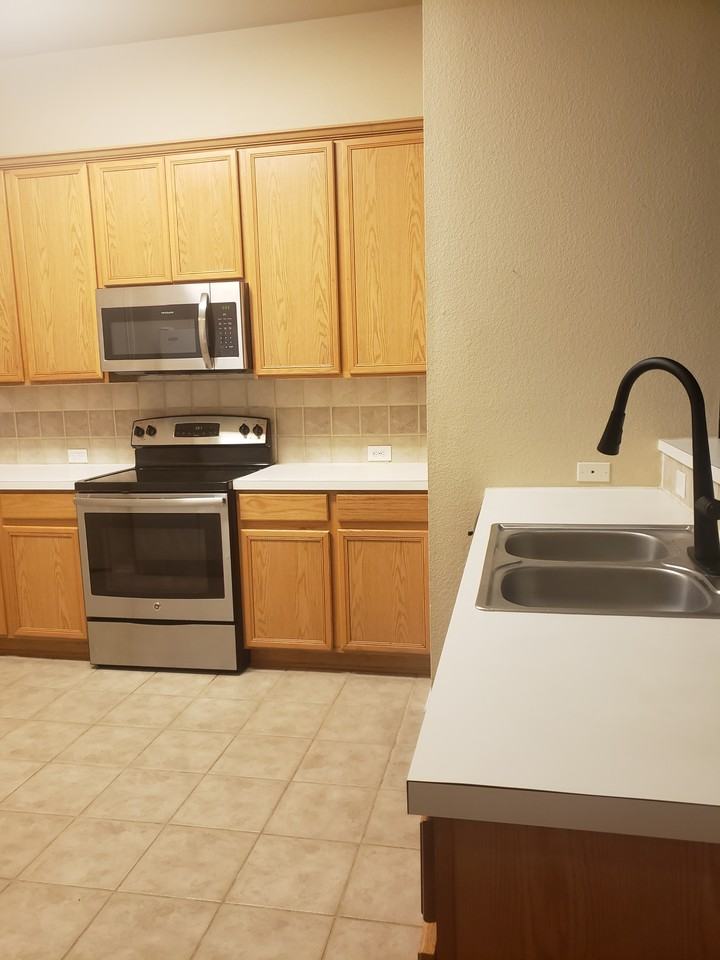 3716 Hermalinda Dr #NA - Photo 3 of 10