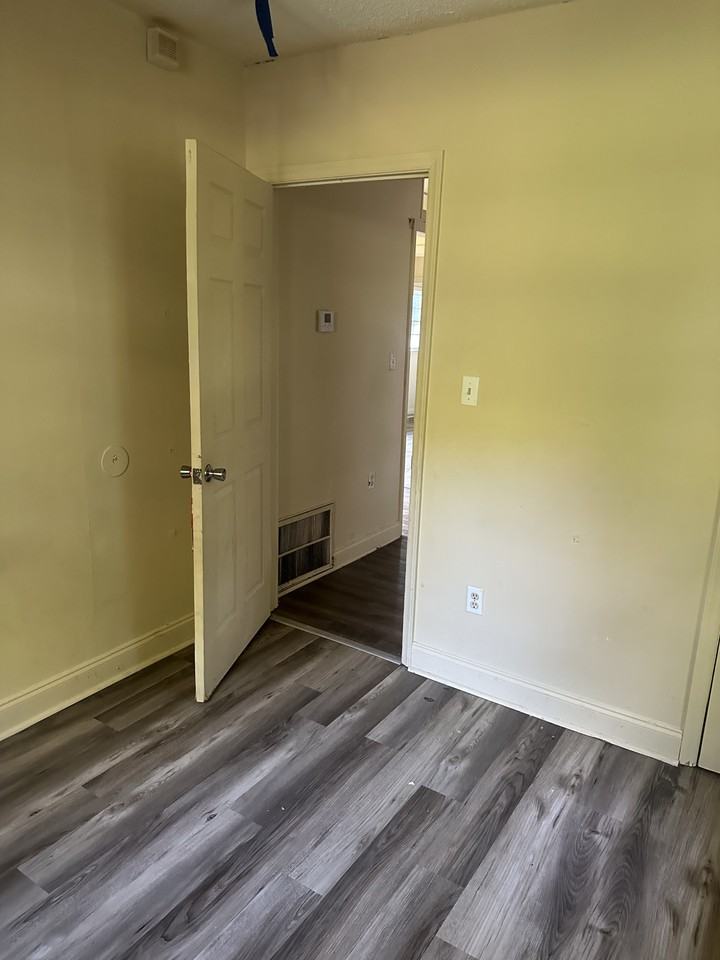 621 Pennsylvania Ave #NA - Photo 3 of 11