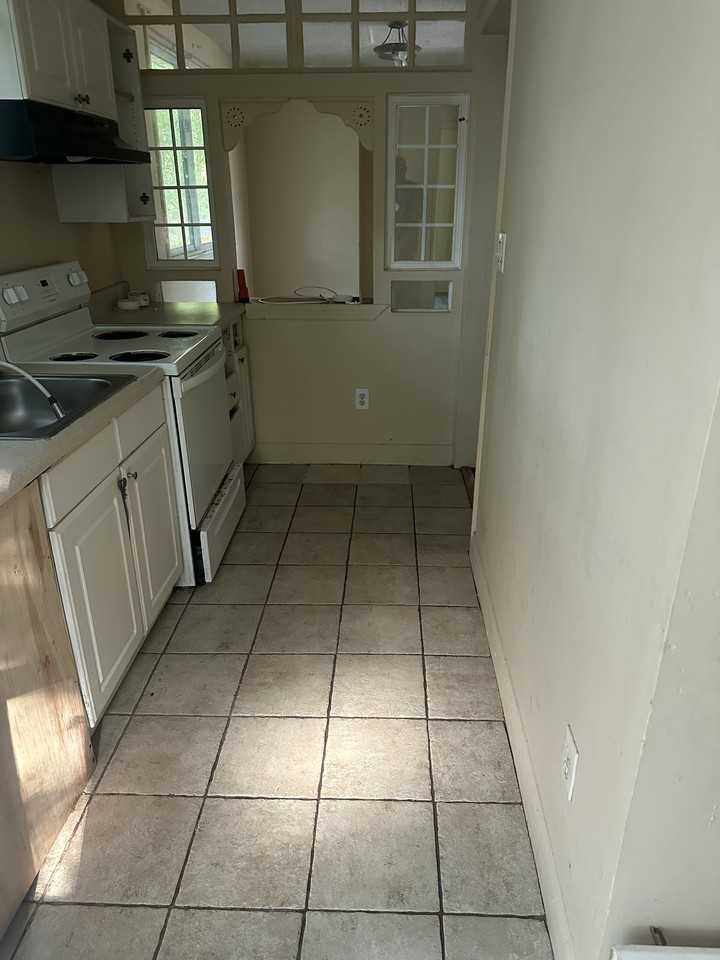 621 Pennsylvania Ave #NA - Photo 5 of 11