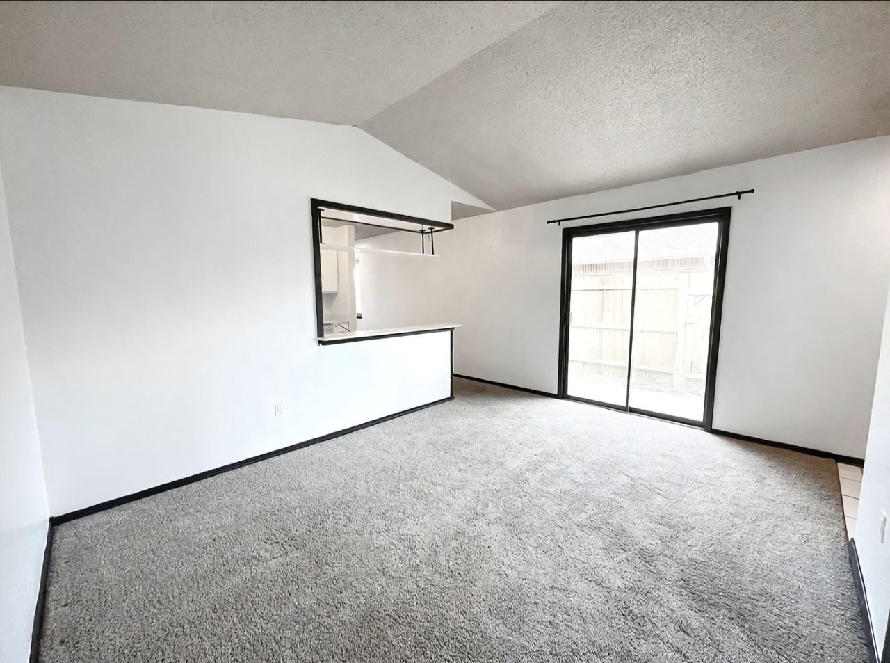 405 Nw 119th St #NA - Photo 2 of 7