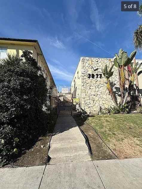 3877 Coco Ave #2 - Photo 4 of 5