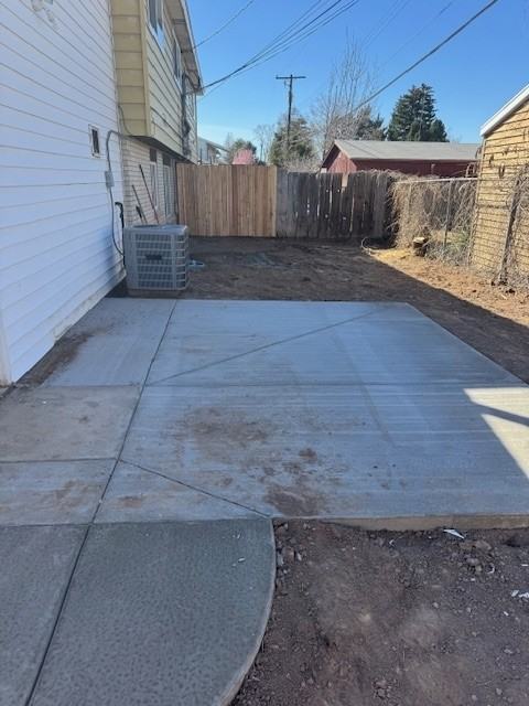 1437 E Hickory Ln - Photo 7 of 7