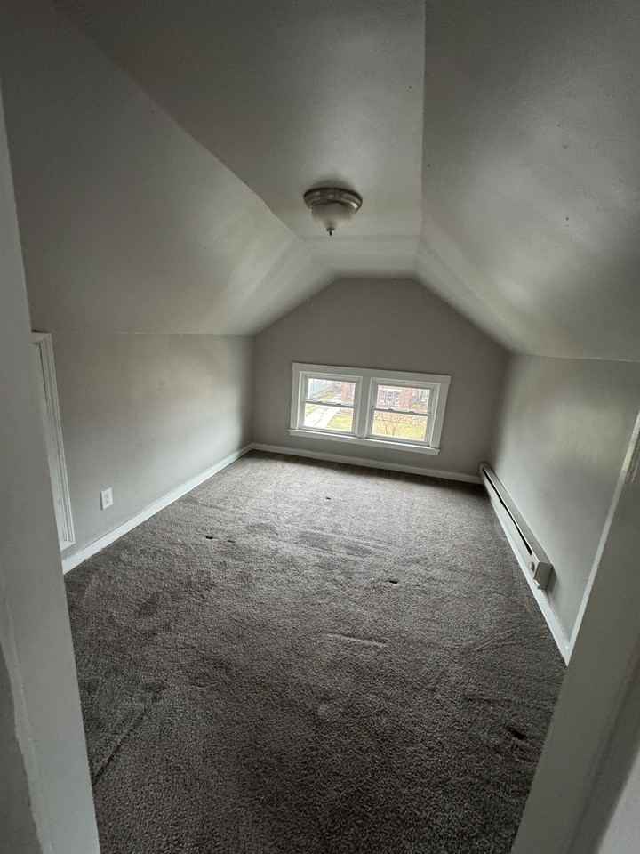 1253 Granger Ave #3 - Photo 2 of 8