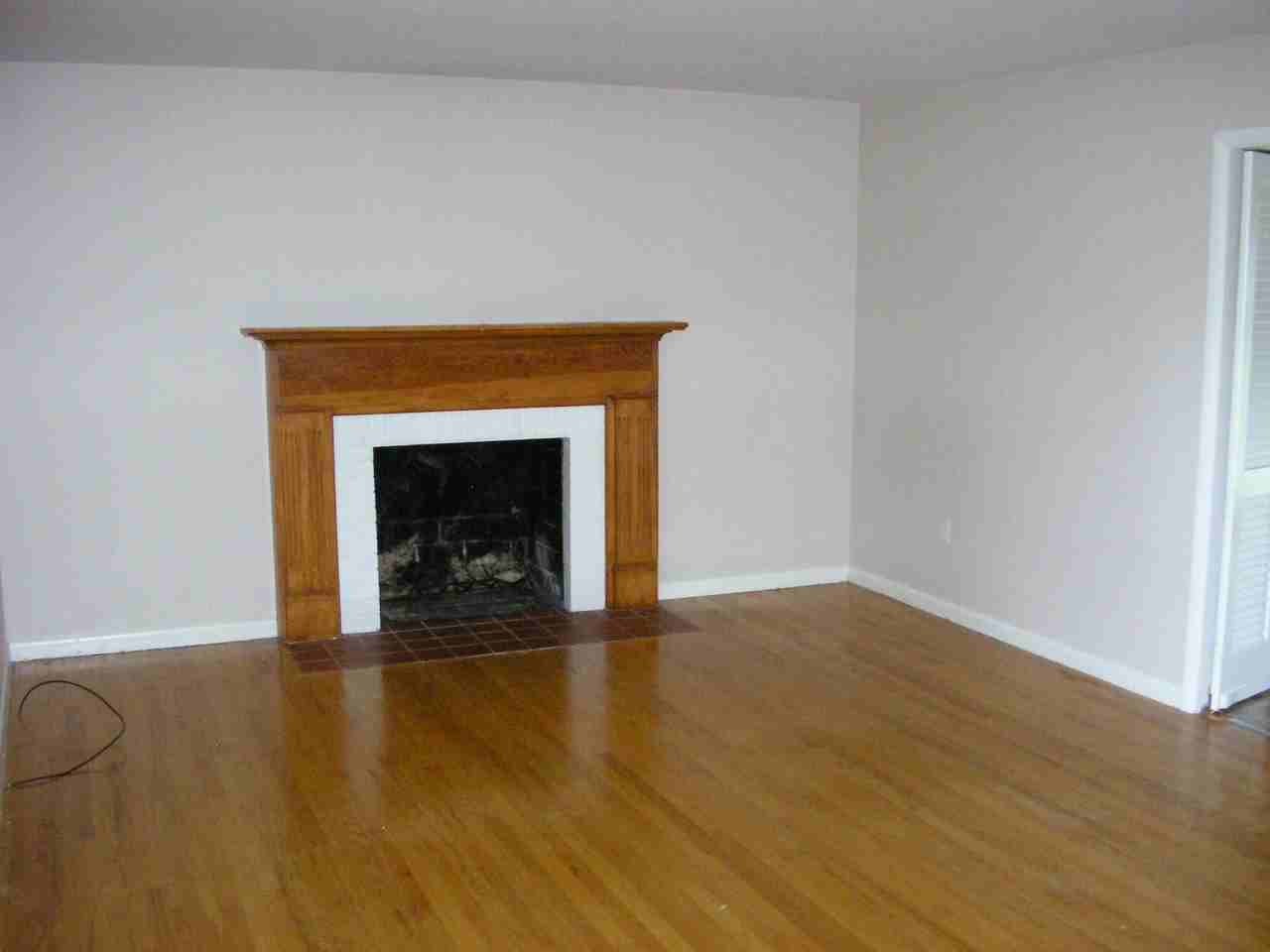 1415 Woodhurst St - Photo 3 of 16