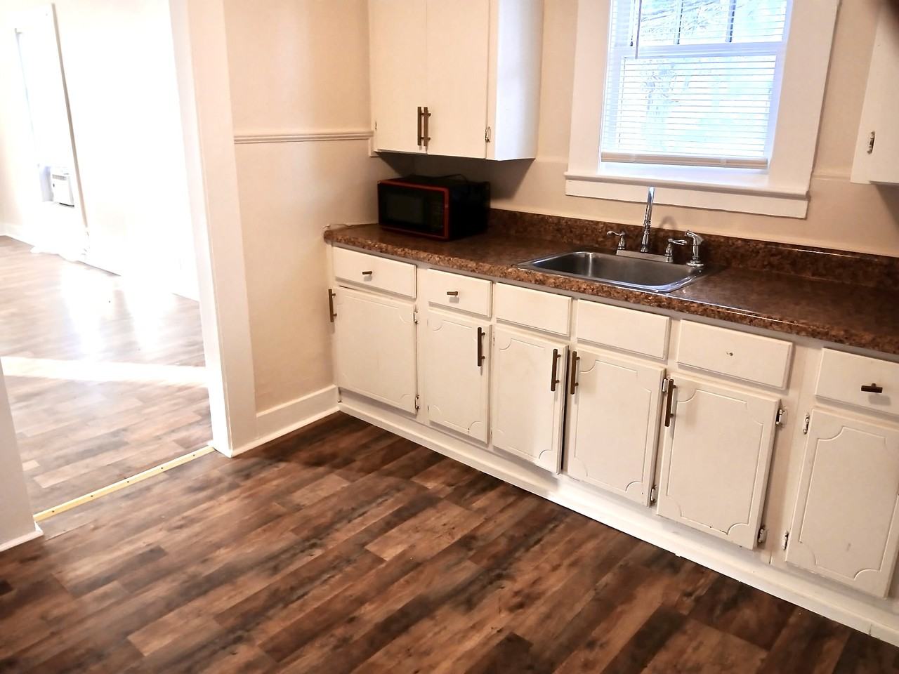 249 Byrnes Cir - Photo 5 of 9