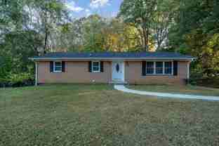 2860 Lansdowne Dr - Photo 1 of 1