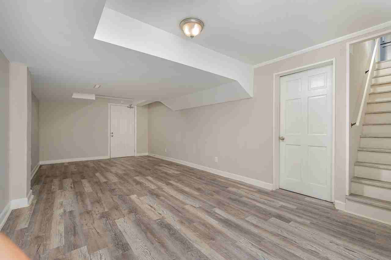 2860 Lansdowne Dr - Photo 7 of 13