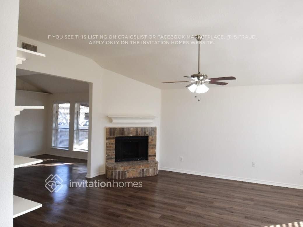 8100 Rambler Rose St - Photo 3 of 18