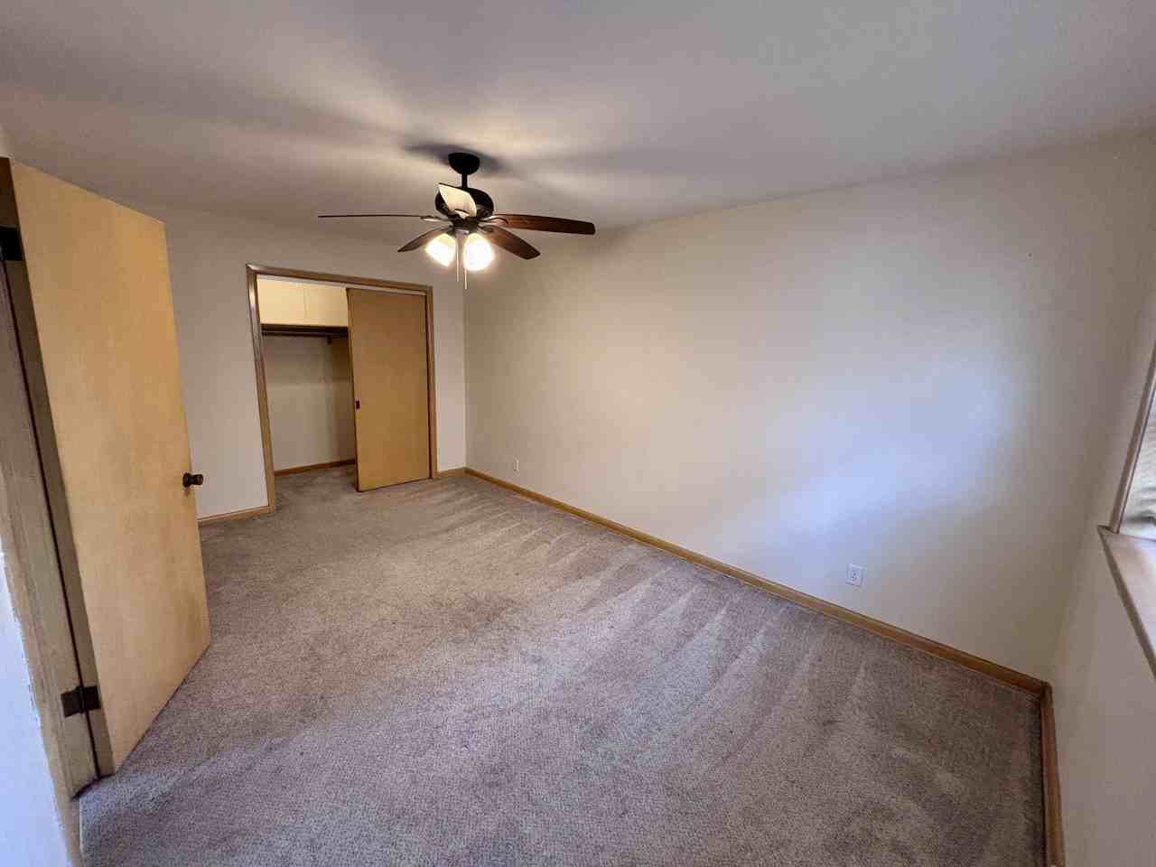 5224 W Forest Home Ave #1 - Photo 7 of 11