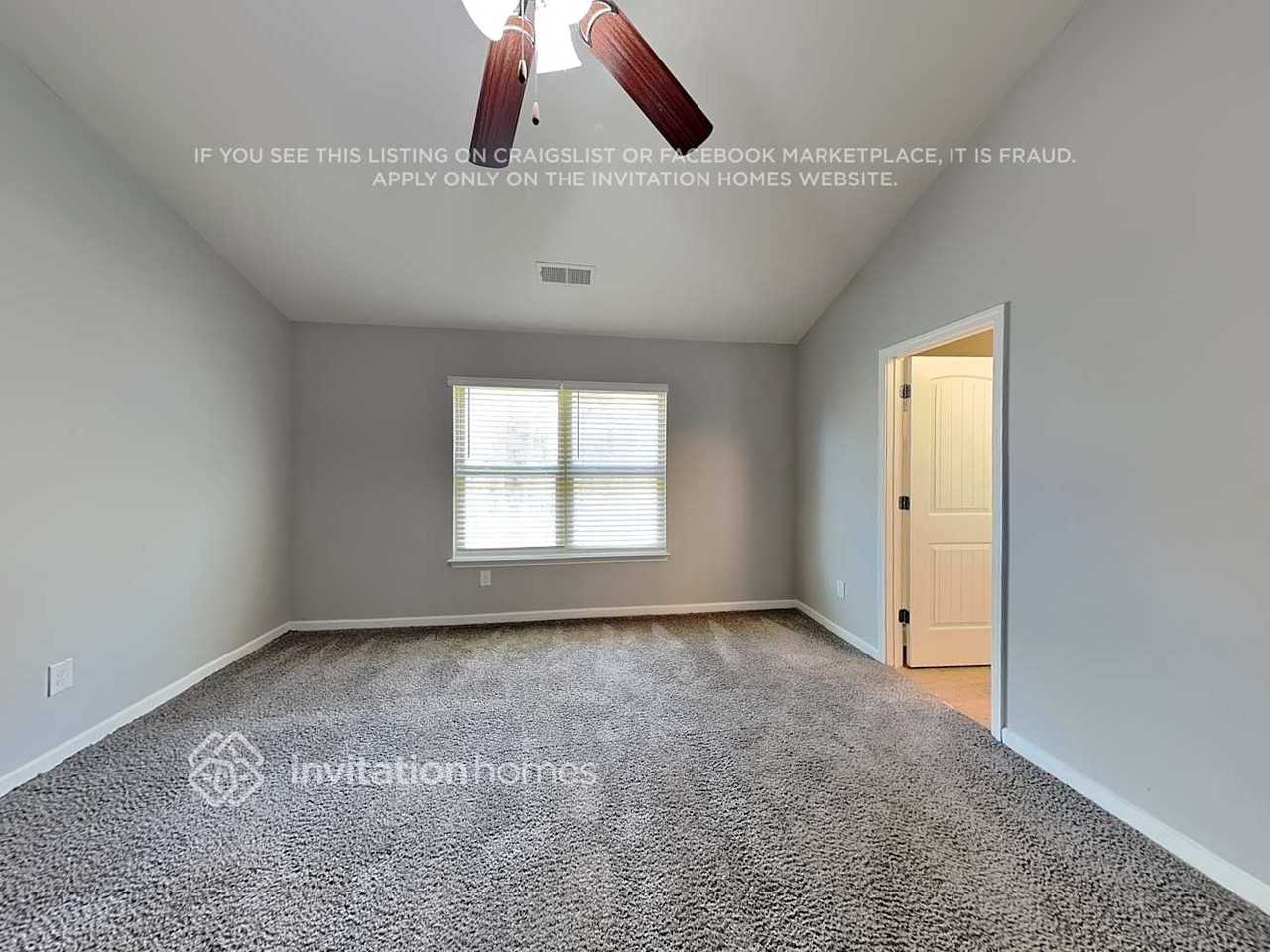 227 Bandelier Cir - Photo 6 of 17