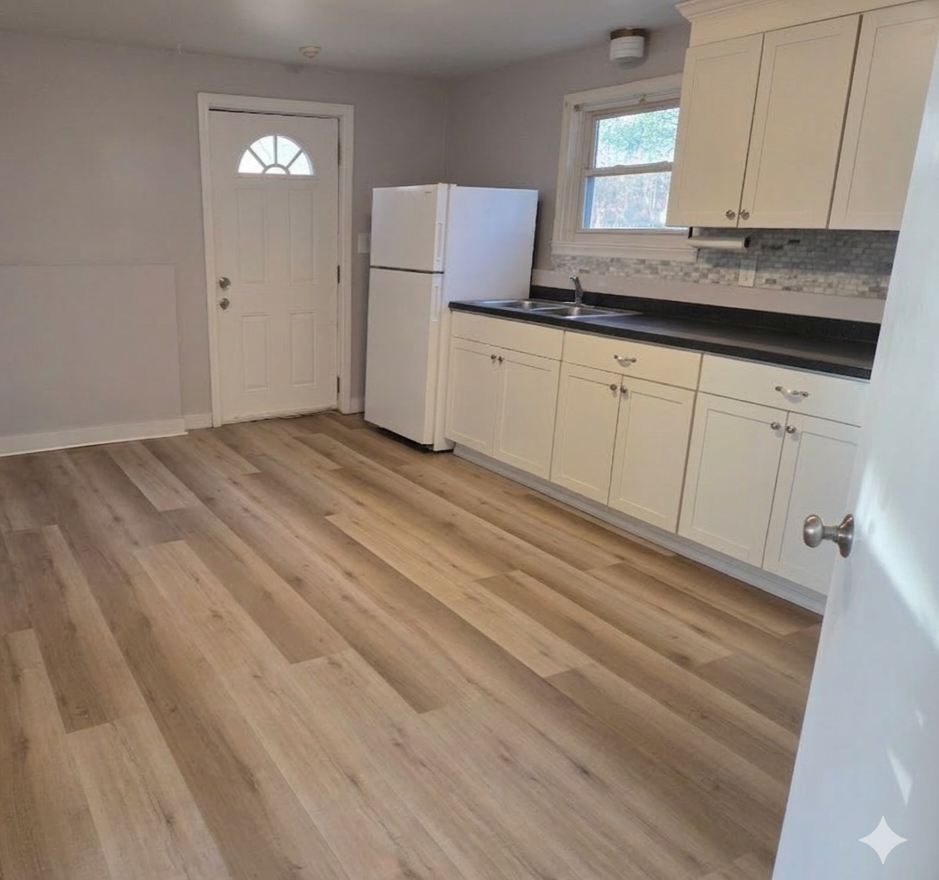 2015 Corbin Ave #7 - Photo 4 of 5