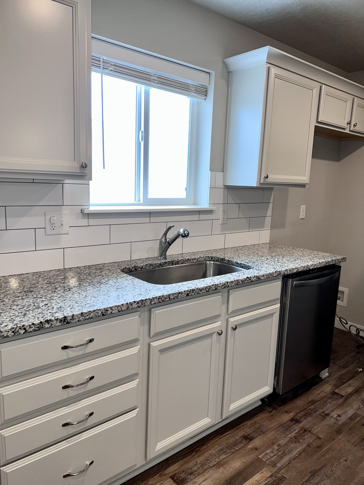 17948 Ryans Ridge Ave - Photo 7 of 20