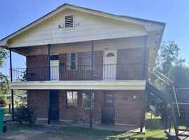 featured image of 616 14th St N #620