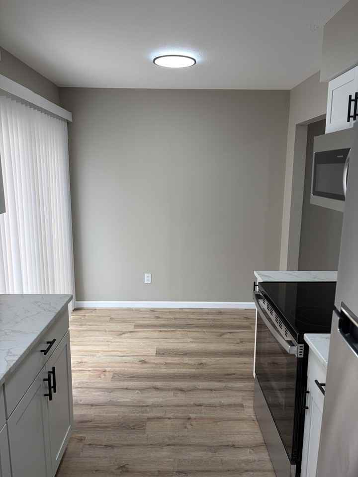 2728 Juno Pl #2730 - Photo 3 of 22
