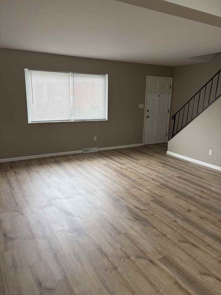 2728 Juno Pl #2730 - Photo 5 of 22