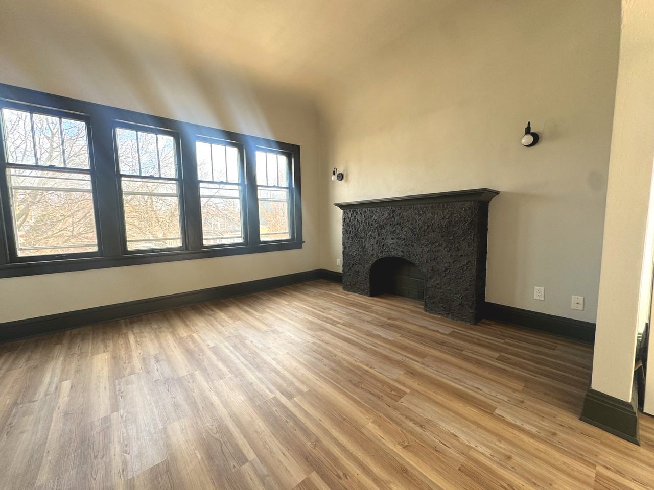 2429 S 34th St #2431 - Photo 2 of 10