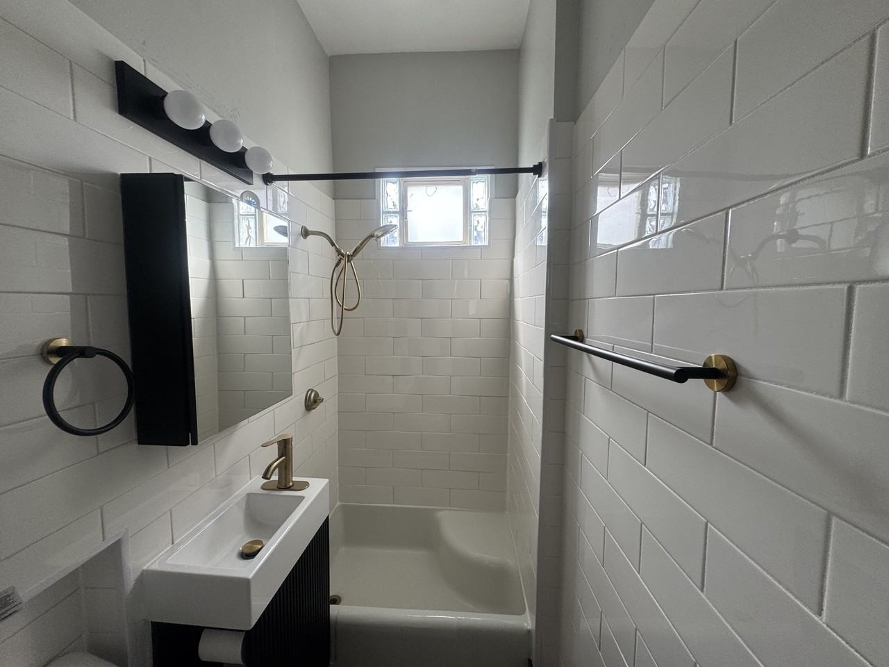 2429 S 34th St #2431 - Photo 7 of 10