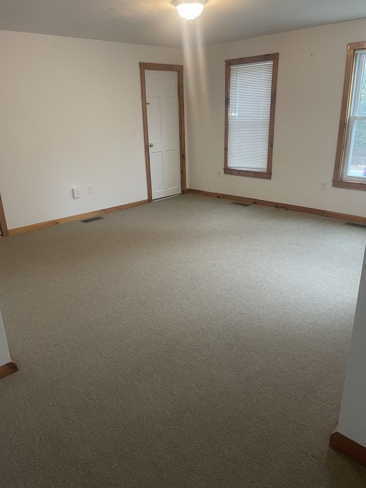 6 Maple Ave #A - Photo 7 of 9