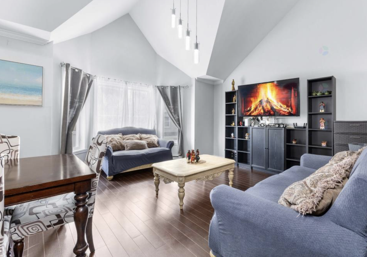 7170 Rue du Chardonneret #5 - Photo 3 of 12