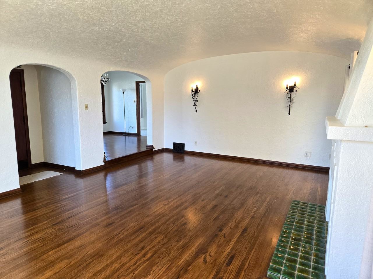 132 Saint Joseph Ave #132 - Photo 4 of 27