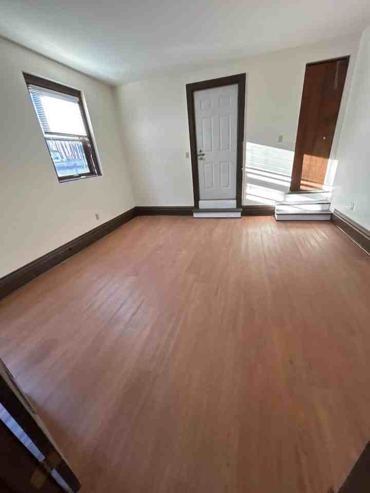 814 N 2nd St - Photo 6 of 11