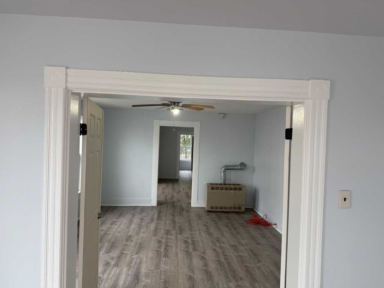 337 Wilson St - Photo 7 of 9