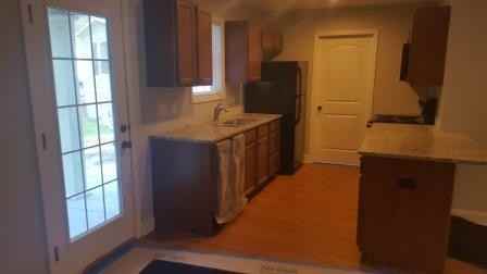 6410 George Walter Way - Photo 5 of 20