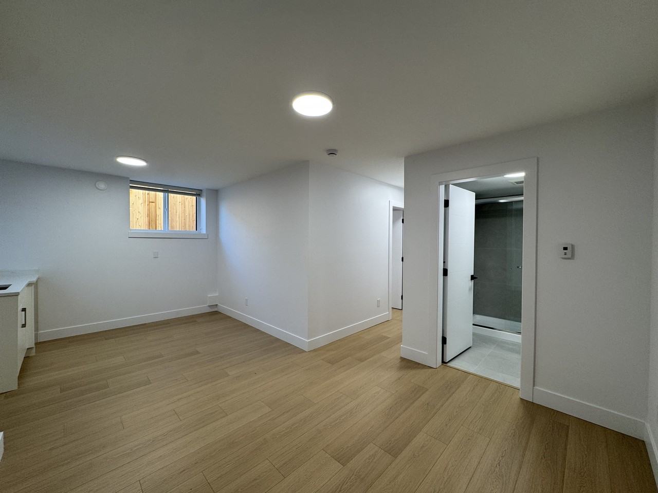 4557 Parker Street - Photo 5 of 19