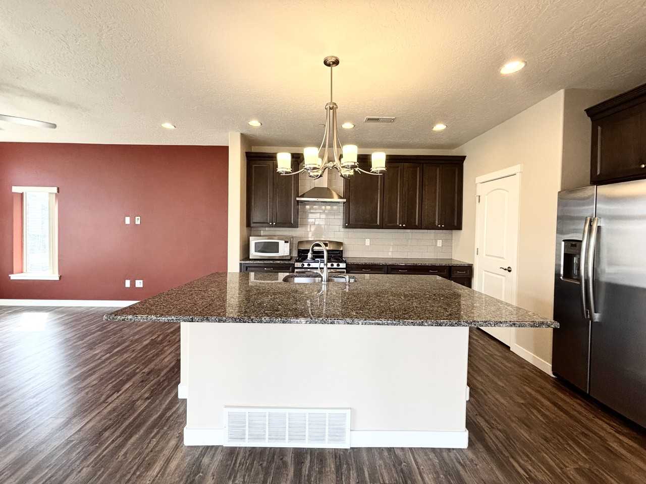 65 N Rio Grand Ave #1 - Photo 2 of 11