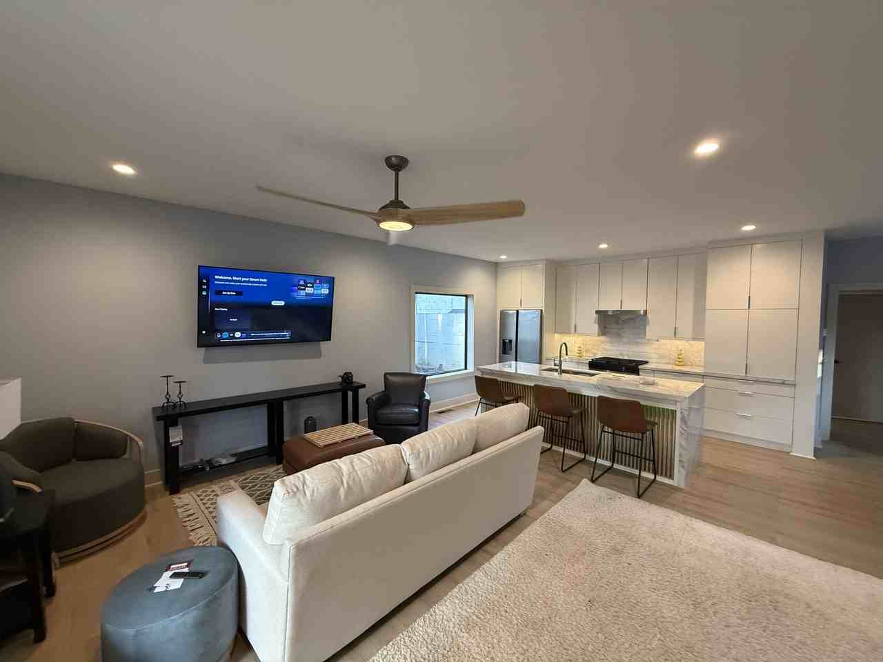 1073 Hemphill Ave Nw #1 - Photo 6 of 50