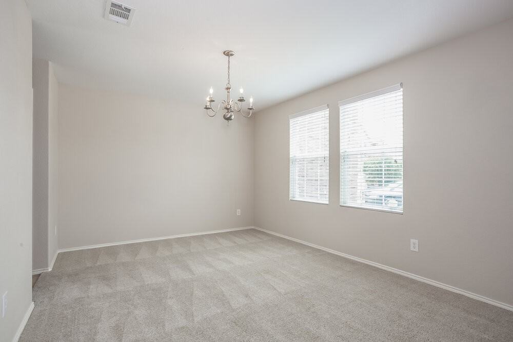 1625 Grassy View Dr - Photo 4 of 15