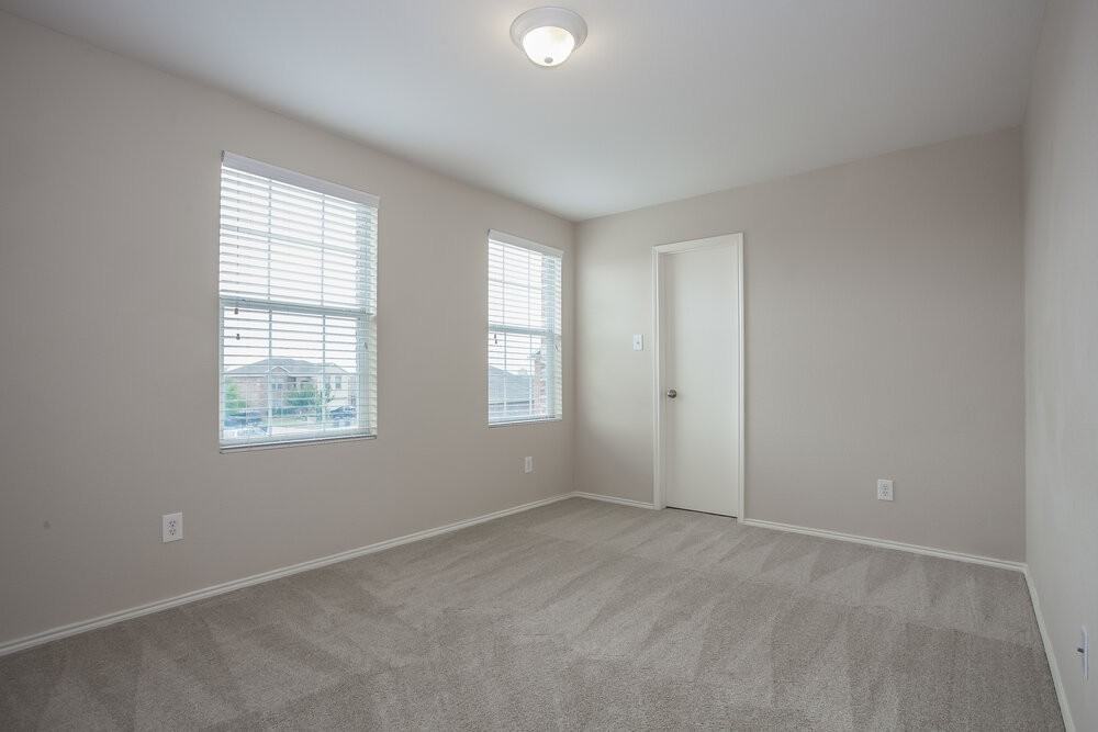 1625 Grassy View Dr - Photo 6 of 15