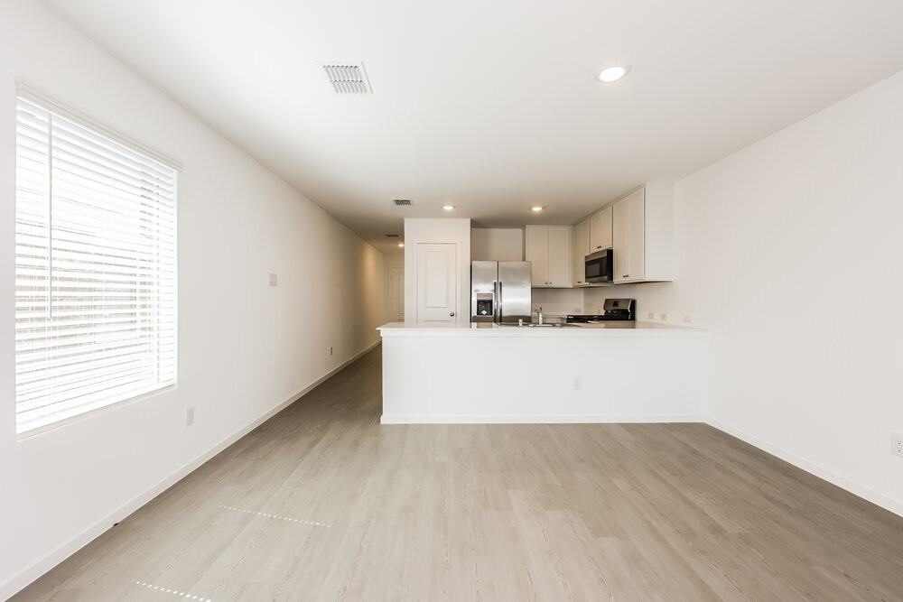 1228 Canyon Wren Dr - Photo 5 of 16