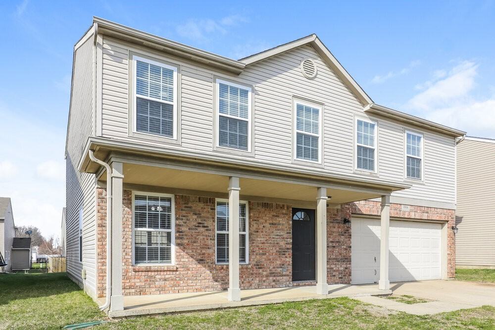 8906 Squire Boone Ct - Photo 4 of 17